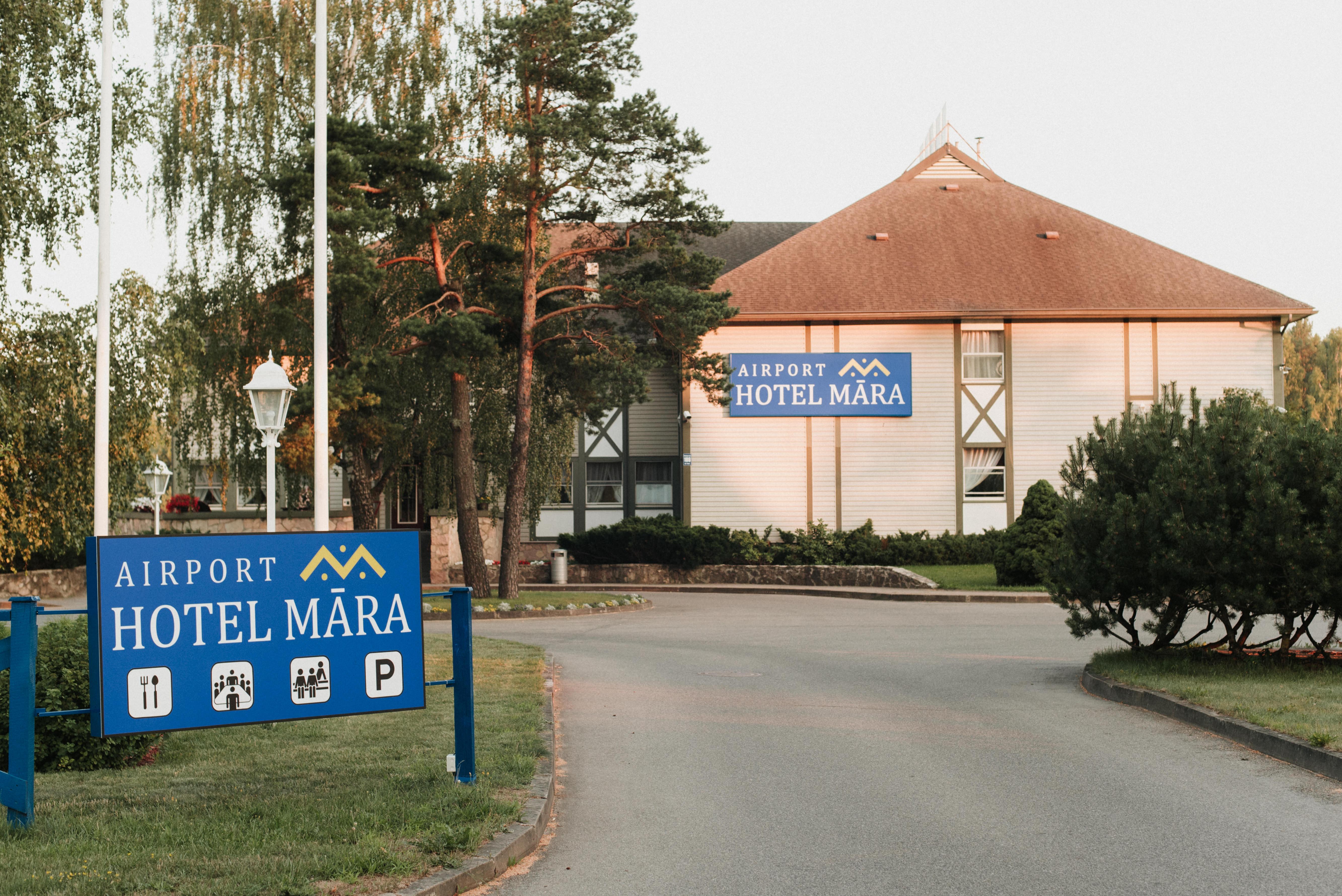 Airport Hotel Mara Riga Buitenkant foto